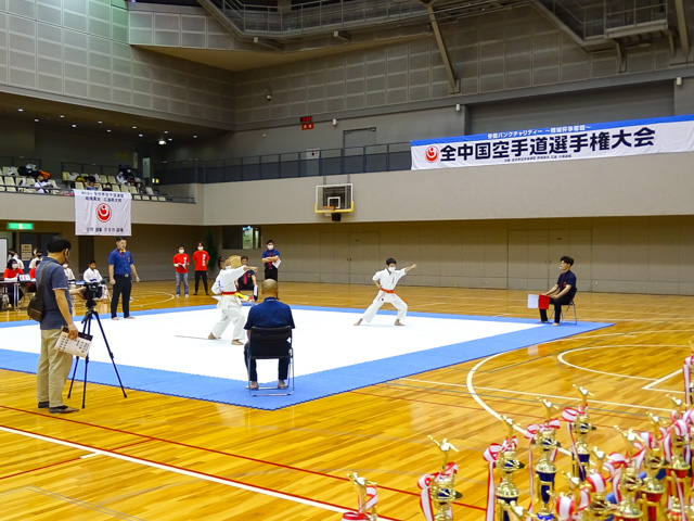 第39回全中国空手道選手権大会に協賛