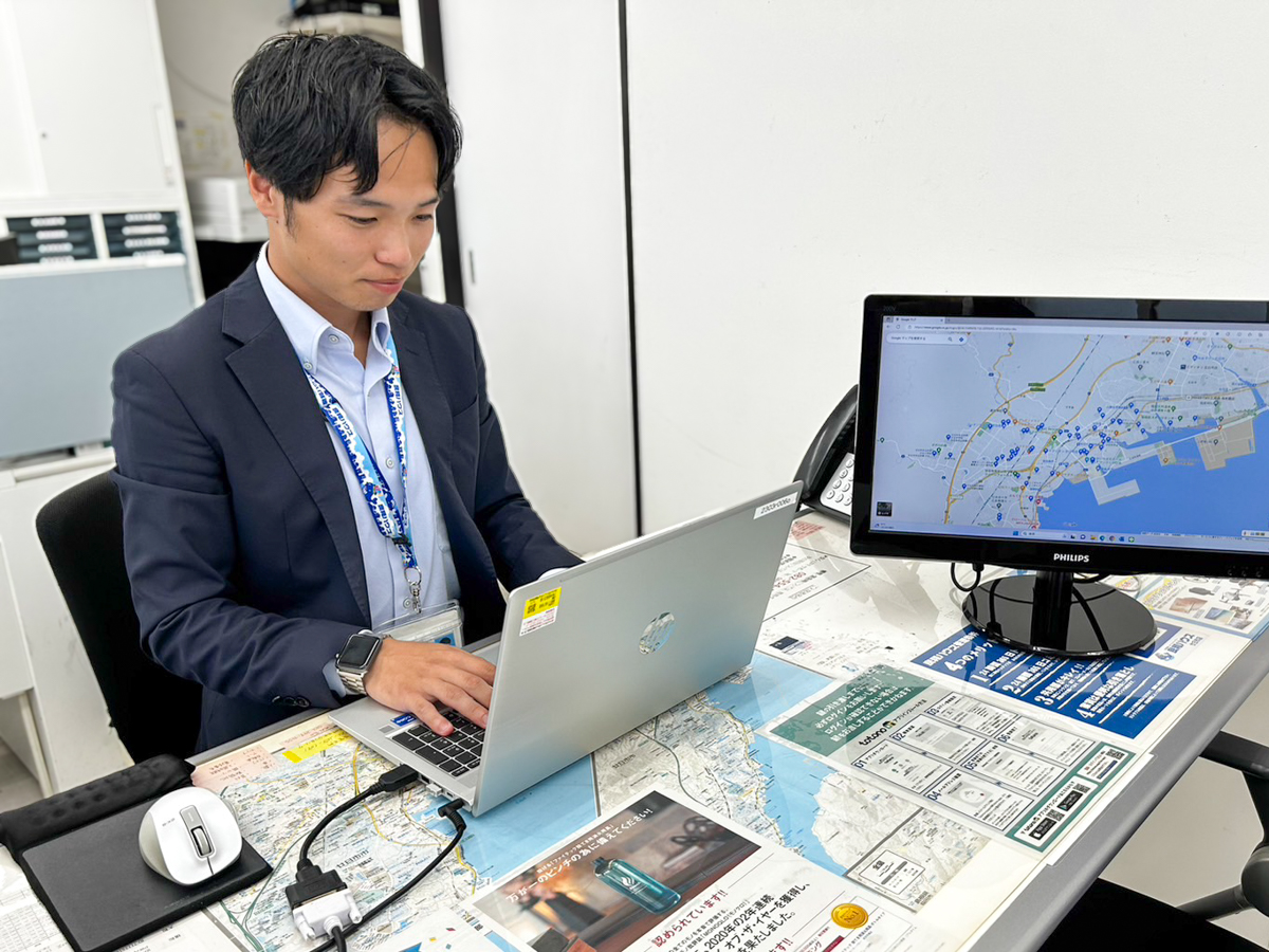 社訓として掲げる「 社員を愛し、社員から愛される会社 」という言葉に温かみを感じた