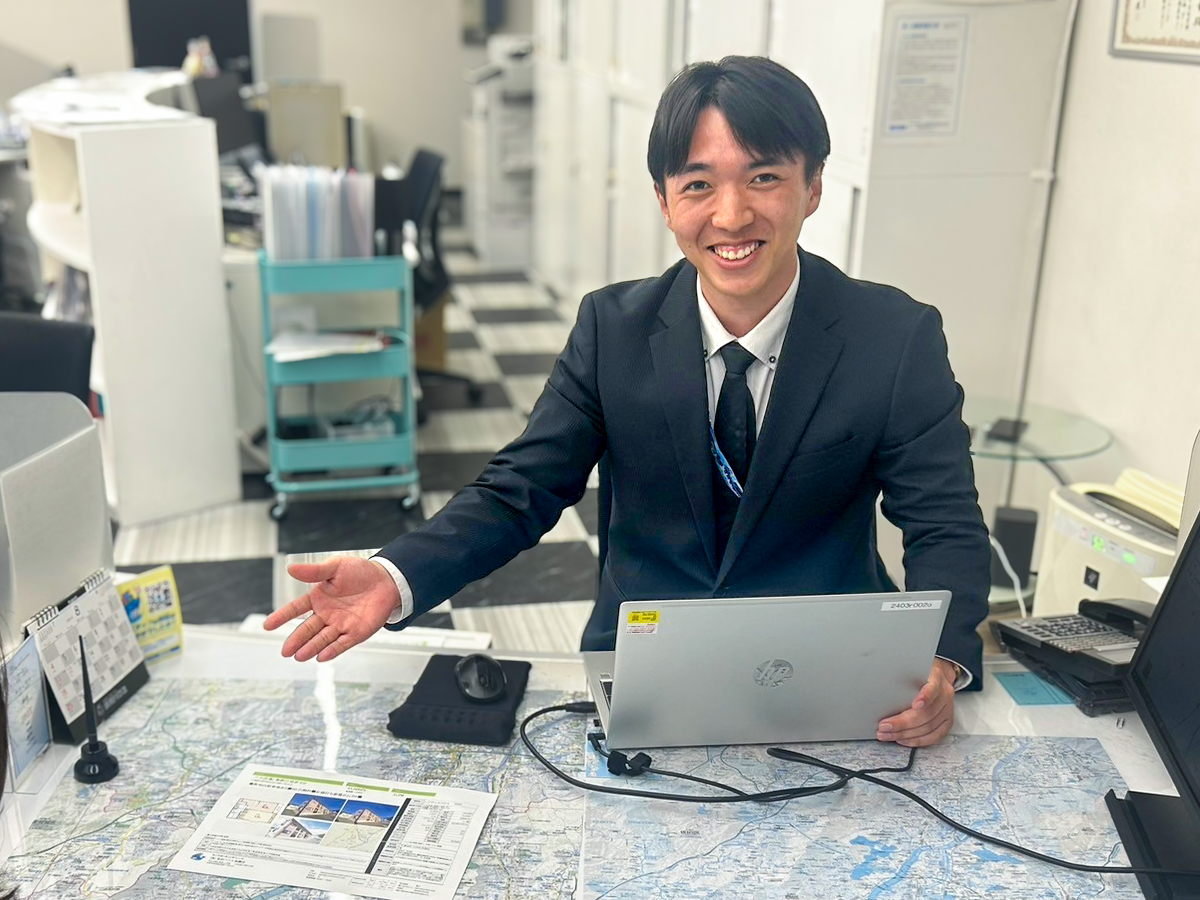 おもてなしや店舗の雰囲気がすごく良く、私もここで働いてみたいと思い入社を決めました。