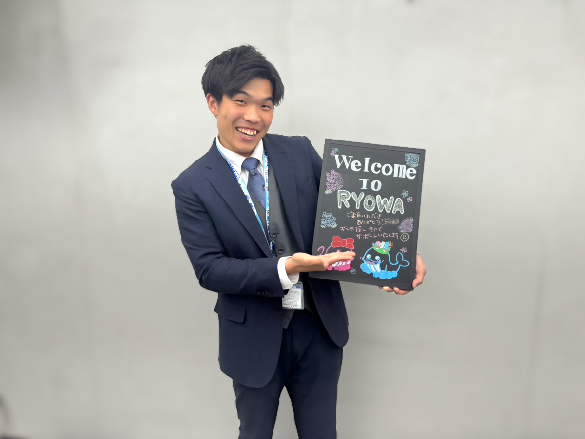 早く接客ができるようになって、私の笑顔でもっとたくさんの人を笑顔にしたい